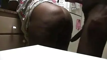 महिला वर्चस्व सीबीटी और थूकना सामना करना इंग्लिश मूवी सेक्सी वीडियो पड़ रहा है