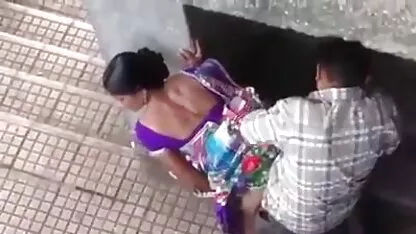 बेब के पास वाइब्रेटिंग हिंदी सेक्सी मूवी हिंदी मूवी टॉय है जबकि गिविंग हेड
